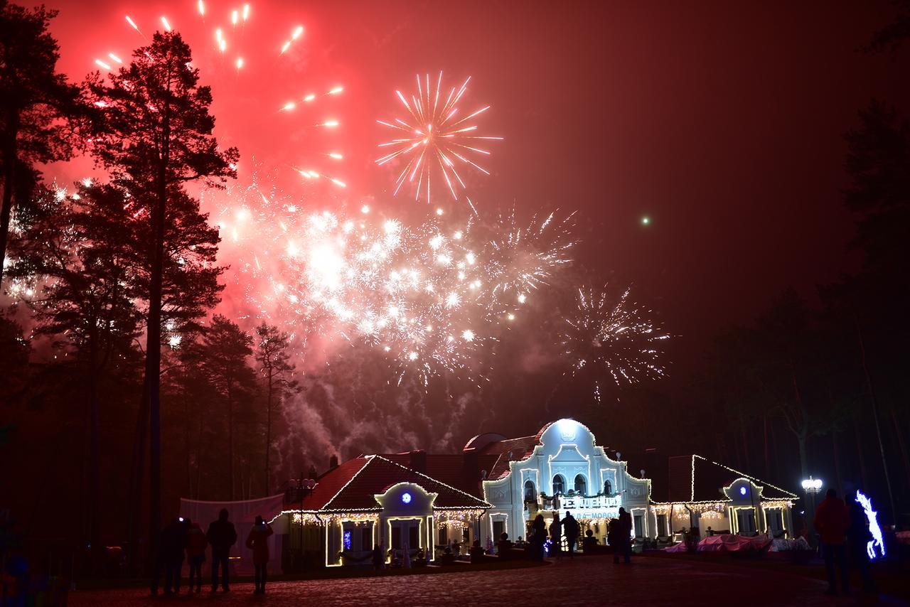 Hotel Prival Grodno Buitenkant foto